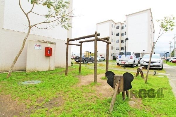 Apartamento com dois quartos no bairro Hípica