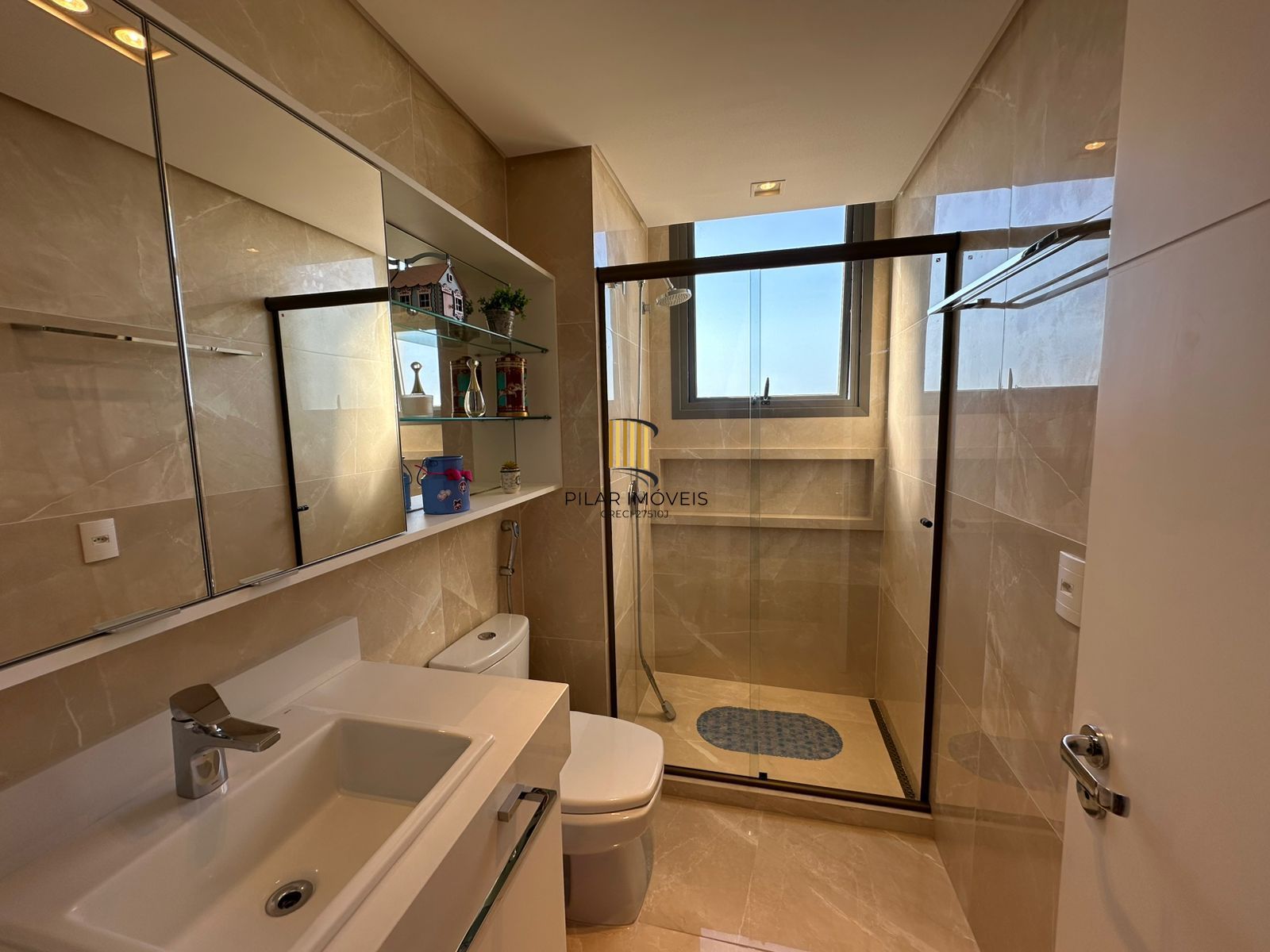 Lindo Apartamento 3 Suítes, 5 banh, 3 vagas, Vista Guaiba, Tristeza, Porto Alegre, RS