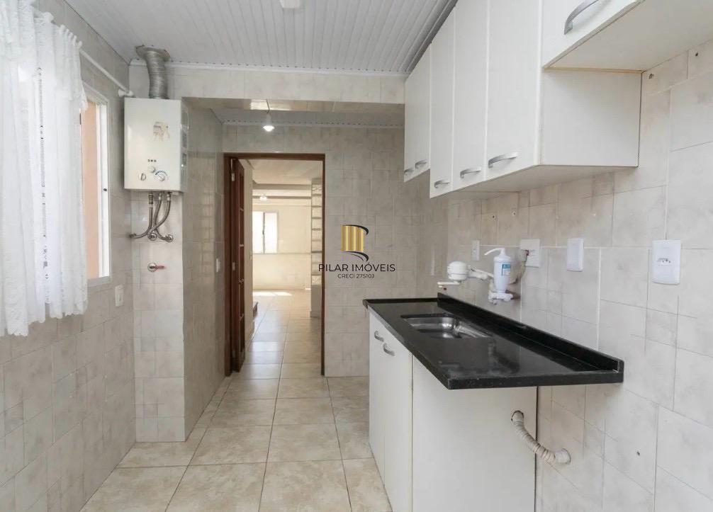 Casa em Condomínio com 03 quarto e 01 Vaga no Bairro Humaitá