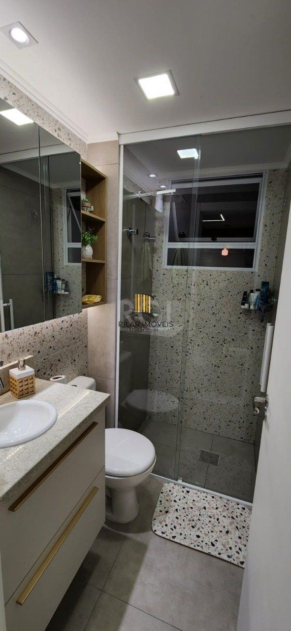 Ótimo apartamento de 2 dormitórios no Parque Santa fé