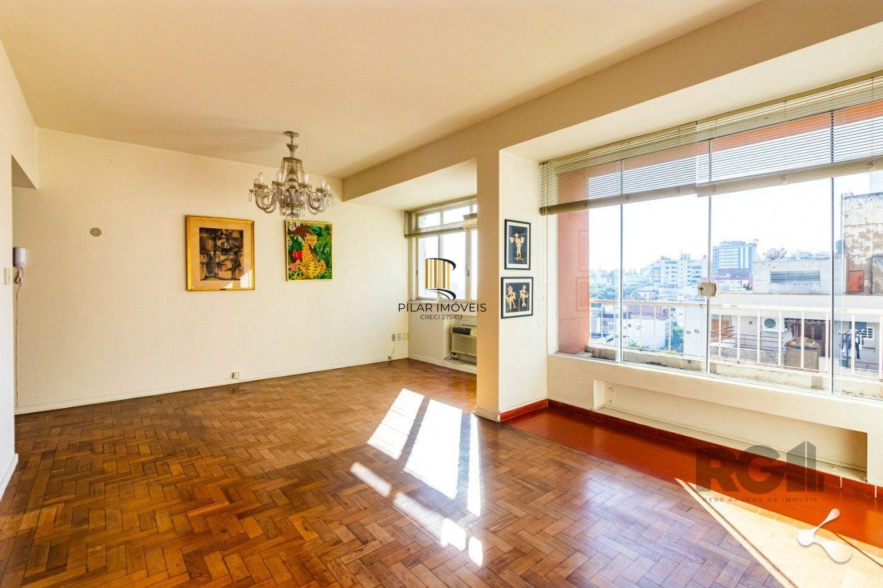 Apartamento de 3 dormitórios no bairro Independência