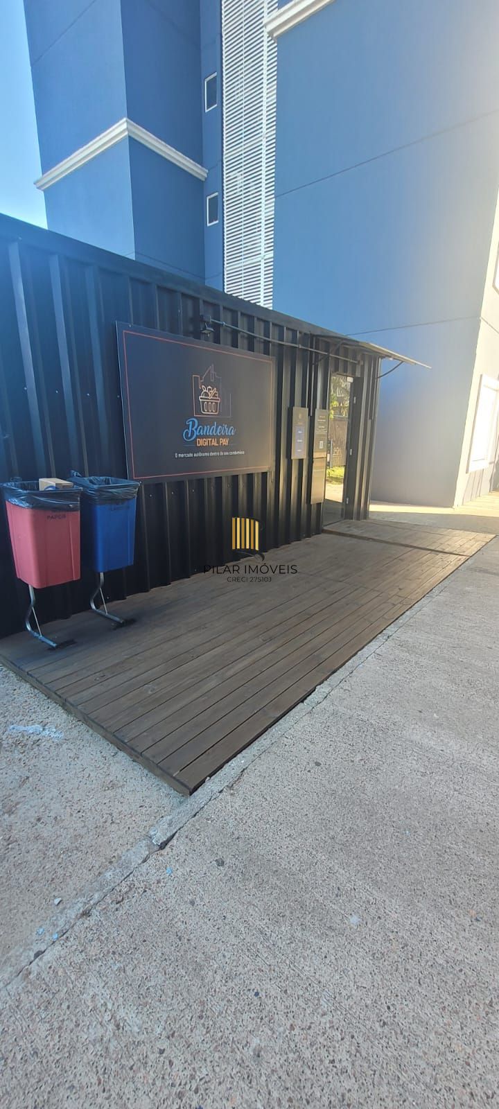 Apartamento com 02 quartos, 01 banheiro, 01 vaga no Bairro Alto Petrópolis.