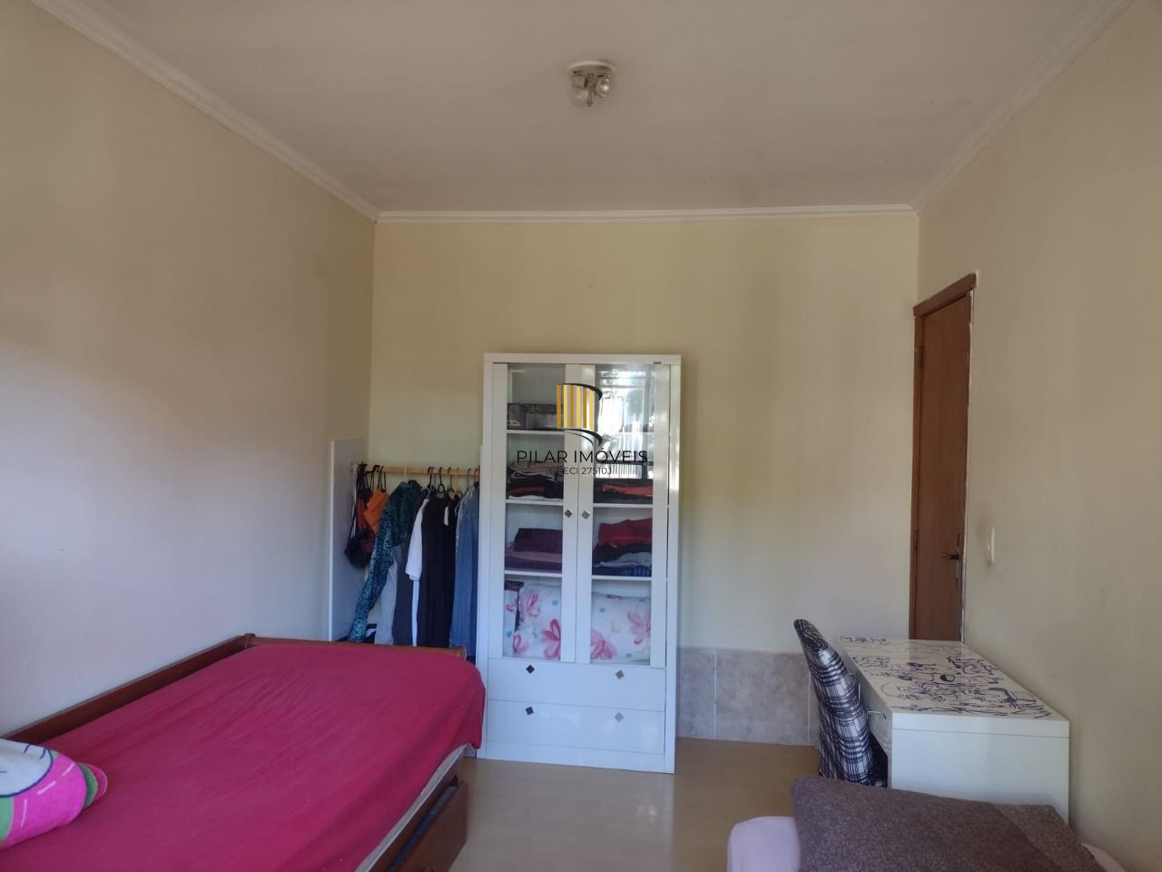 Casa para Venda - 693.6m², 5 dormitórios, sendo 3 suites, 4 vagas - Hípica