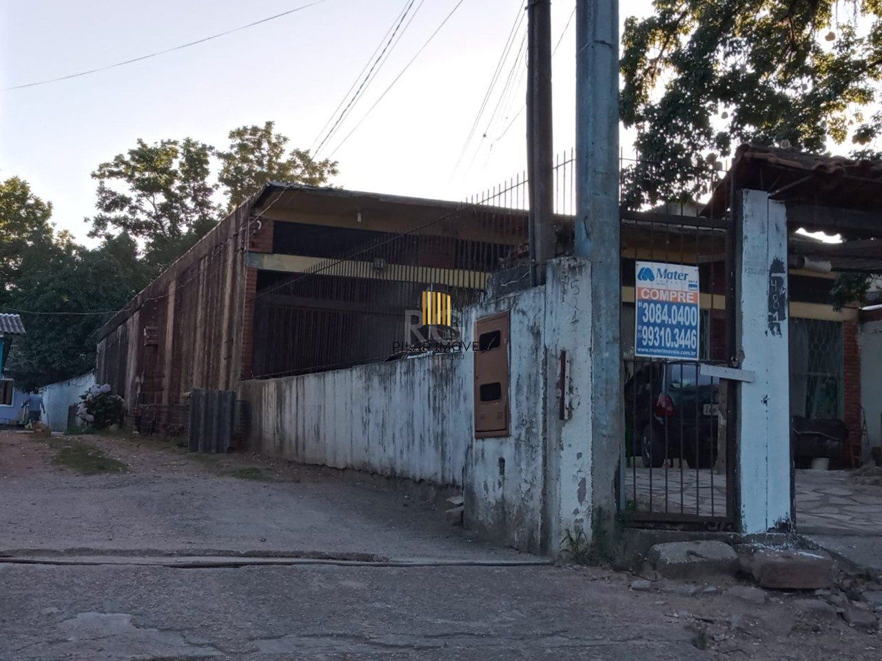 Casa para Venda - 748m², 3 dormitórios, 4 vagas - Belém Velho, Porto Alegre