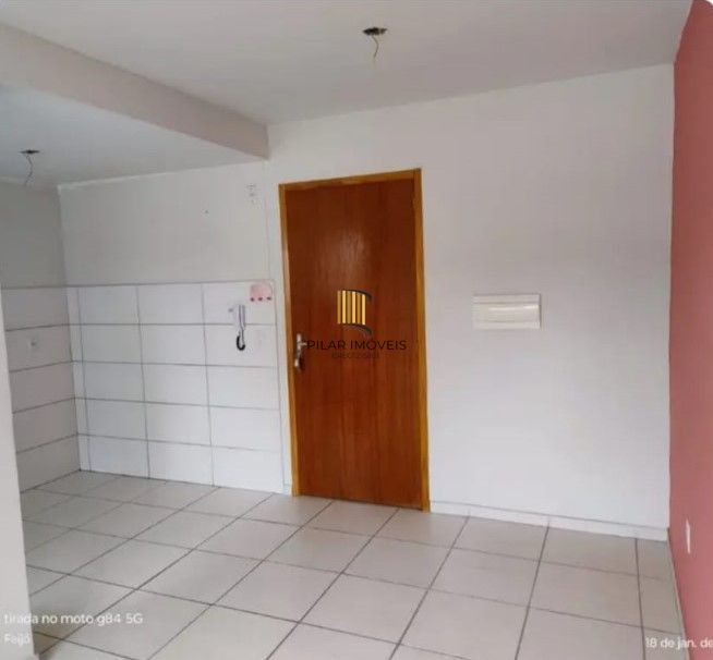 Apartamento com 02 quartos e 01 vaga no Bairro Chapéu do Sol