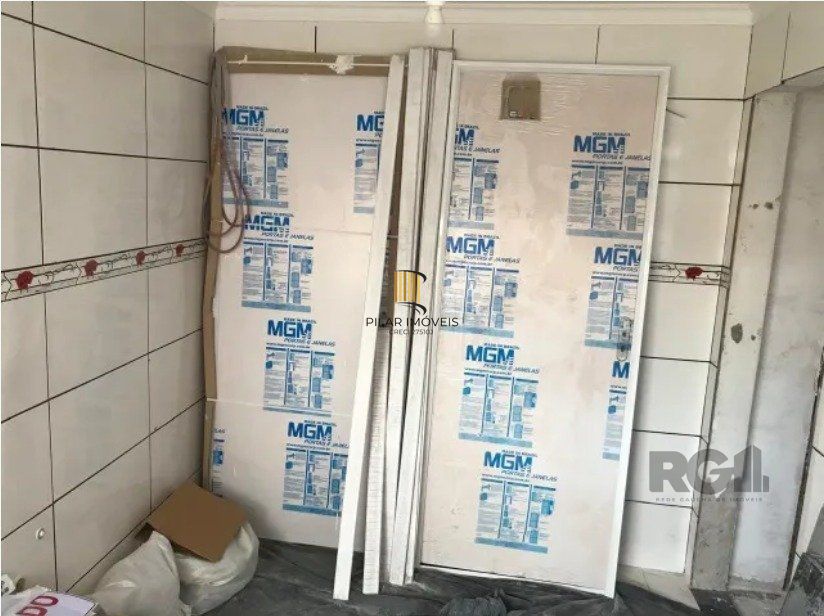 Apartamento 2 dormitórios no bairro Rubem Berta