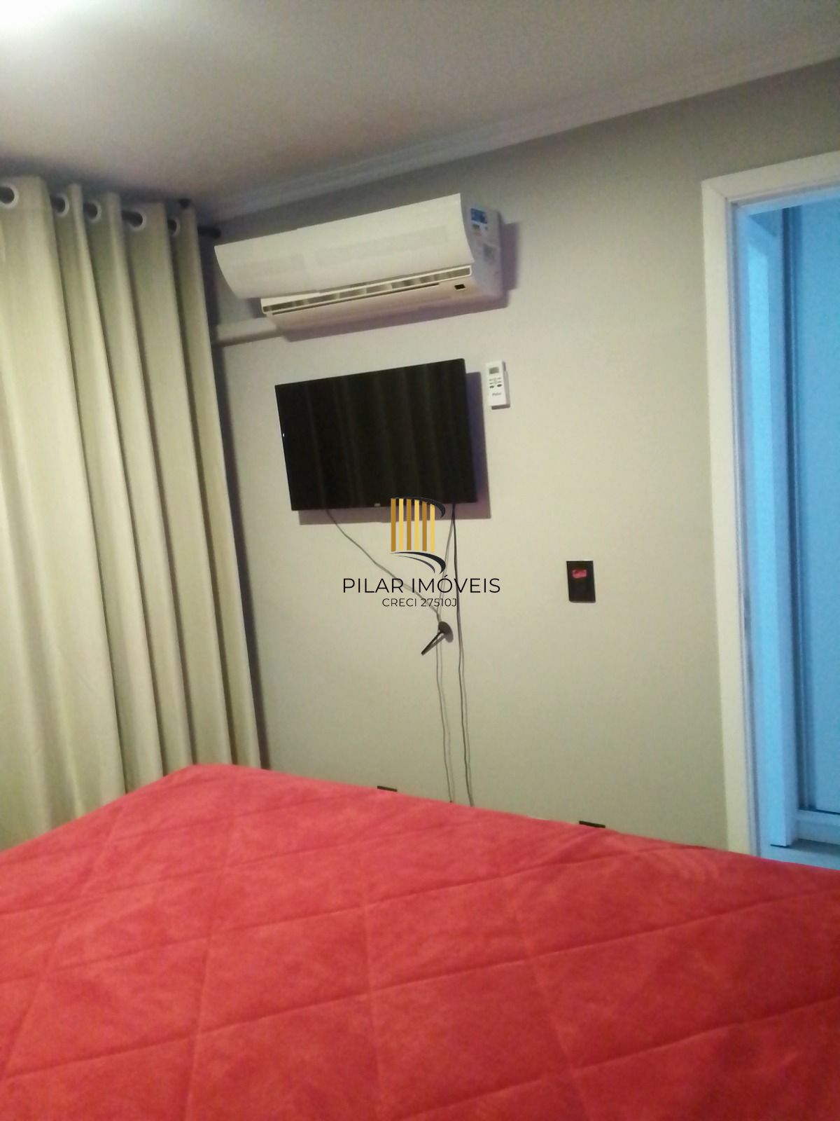 Apartamento para Venda - 45.81m², 2 dormitórios, 1 vaga, Lomba do Pinheiro