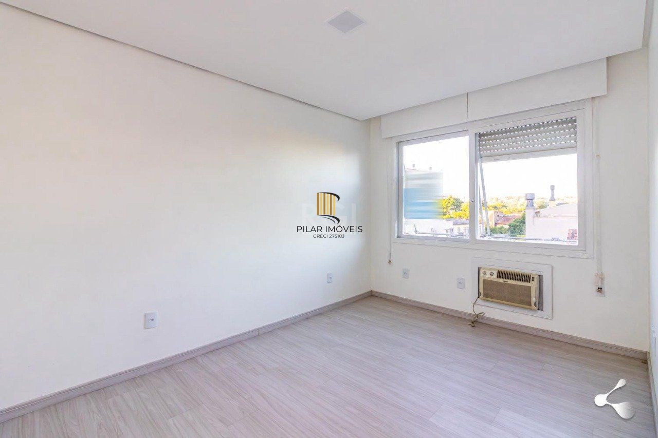 Apartamento para Venda - 62.17m², 2 dormitórios, 1 vaga - Petrópolis