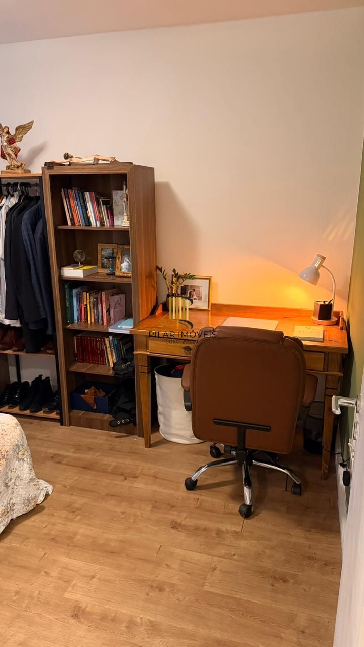 Apartamento 3 dormitórios sendo 1 suíte no bairro Cavalhada