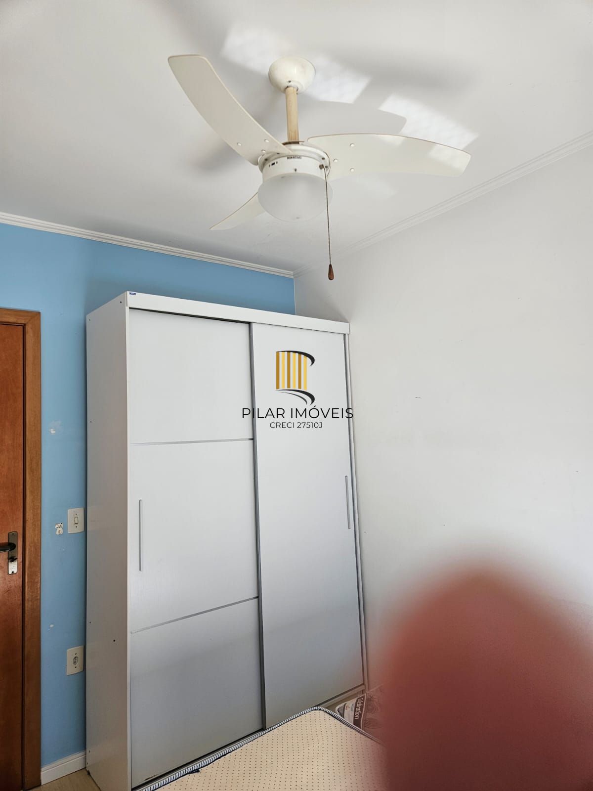 Apartamento com 02 quartos, 02 banheiros e  01 vaga no Bairro Vila Ipiranga