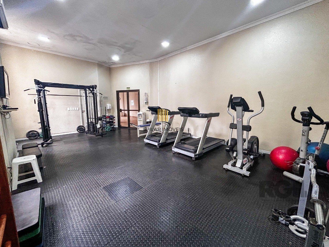 Apartamento 3 dormitórios no bairro Mont Serrat