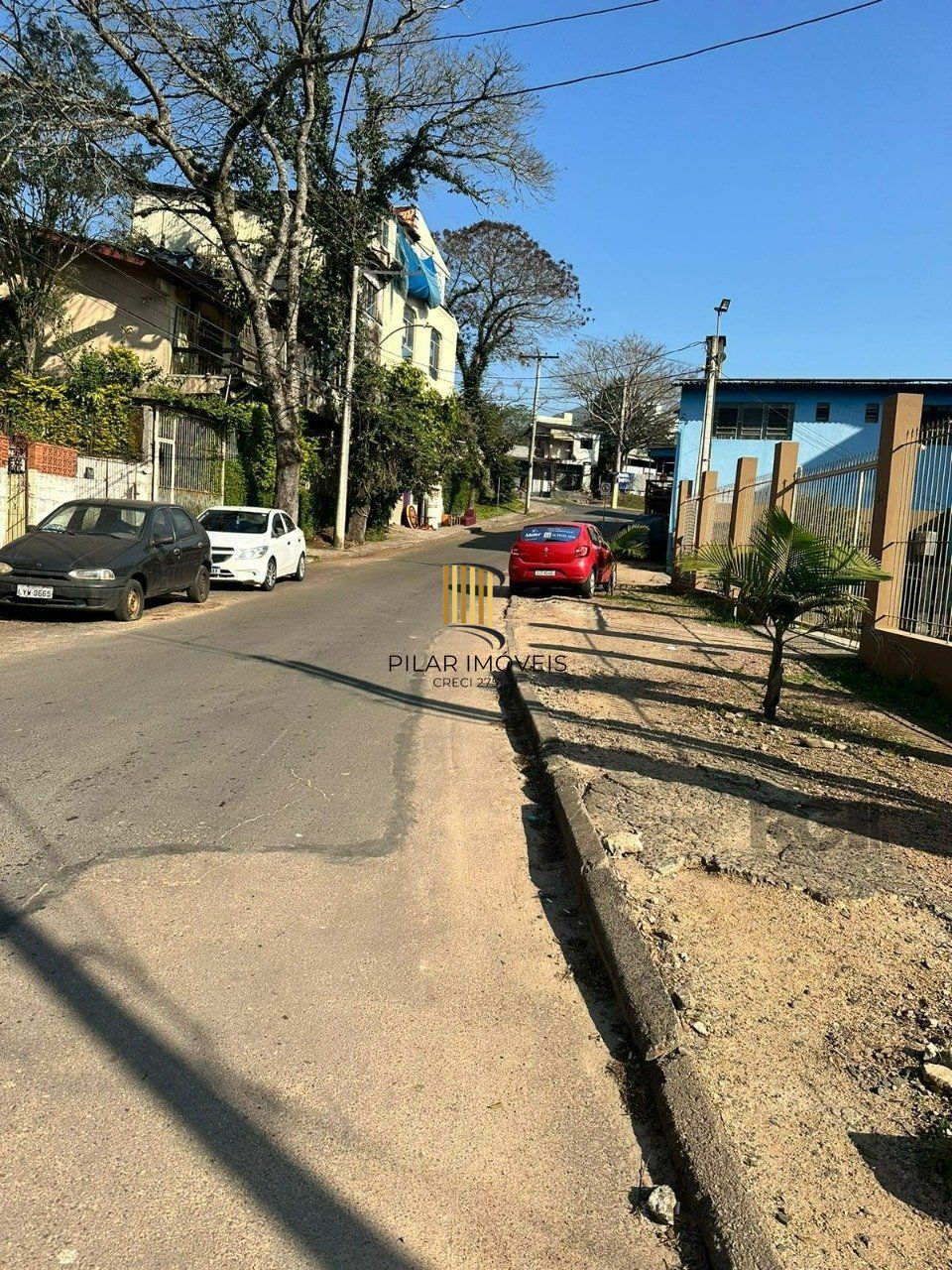 Terreno com 66m² e casa mista, no bairro Vila Nova