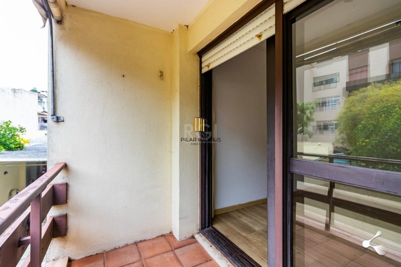 Apartamento 02 dormitórios No Bairro Tristeza em Porto Alegre/RS