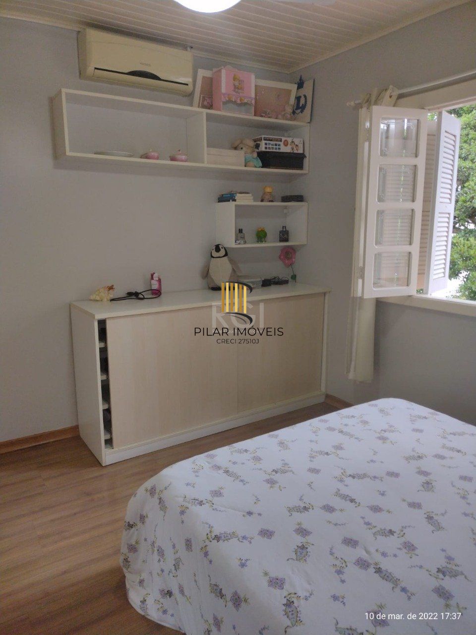 Casa 210m², 3 dormitórios, sendo 1 suites, 2 vagas - Mario Quintana, Porto Alegre/RS