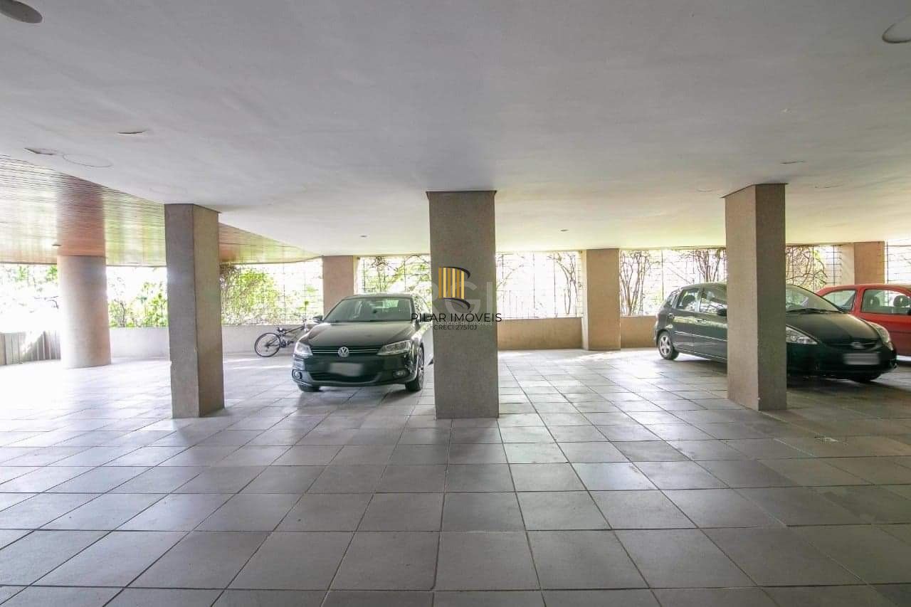 Apartamento para Venda - 246.47m², 3 dormitórios, sendo 1 suites, 2 vagas - Cristal