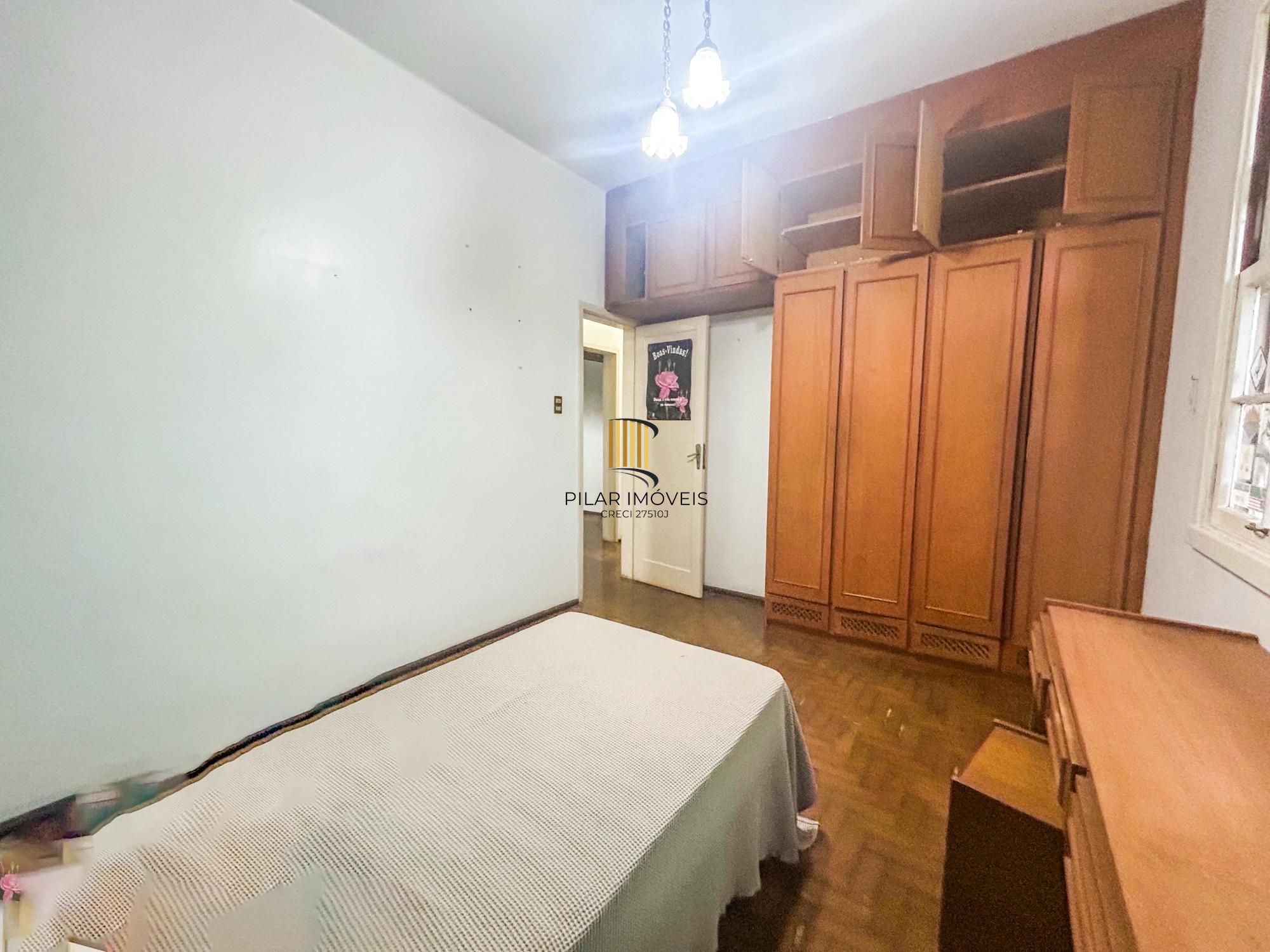 Casa Residencial com 3 Quartos, sendo 1 suíte e 3 Banheiros, no Bairro Santa Teresa em Porto Alegre, RS