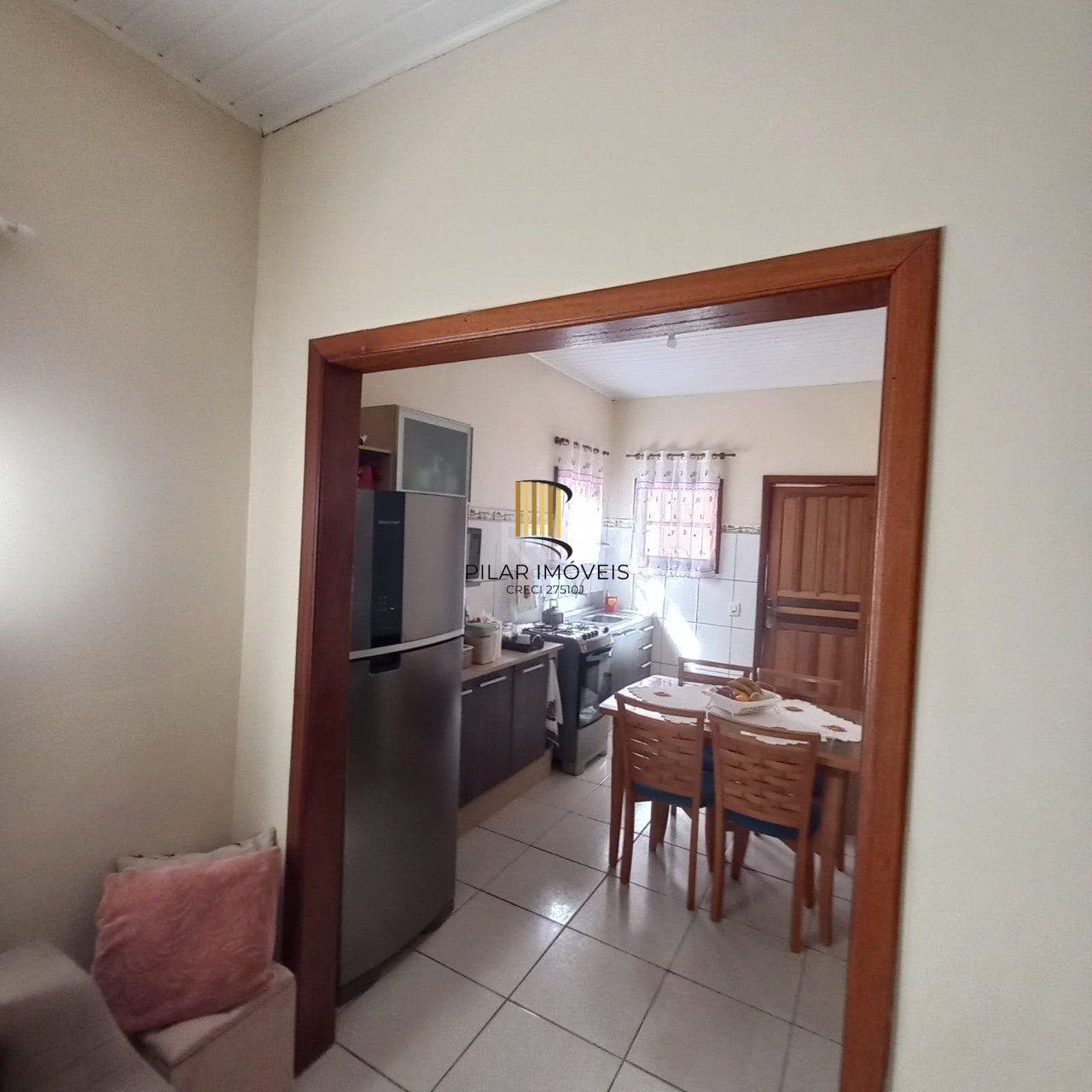 2 Casa com 4 quartos, 2 vagas de garagem, no bairro Belém Novo, Porto Alegre/RS     