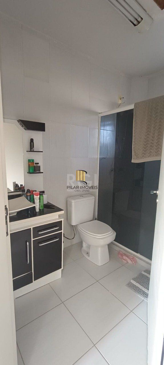 Casa para Venda - 250m², 3 dormitórios, sendo 1 suites, 2 vagas - Vila Nova, Porto Alegre