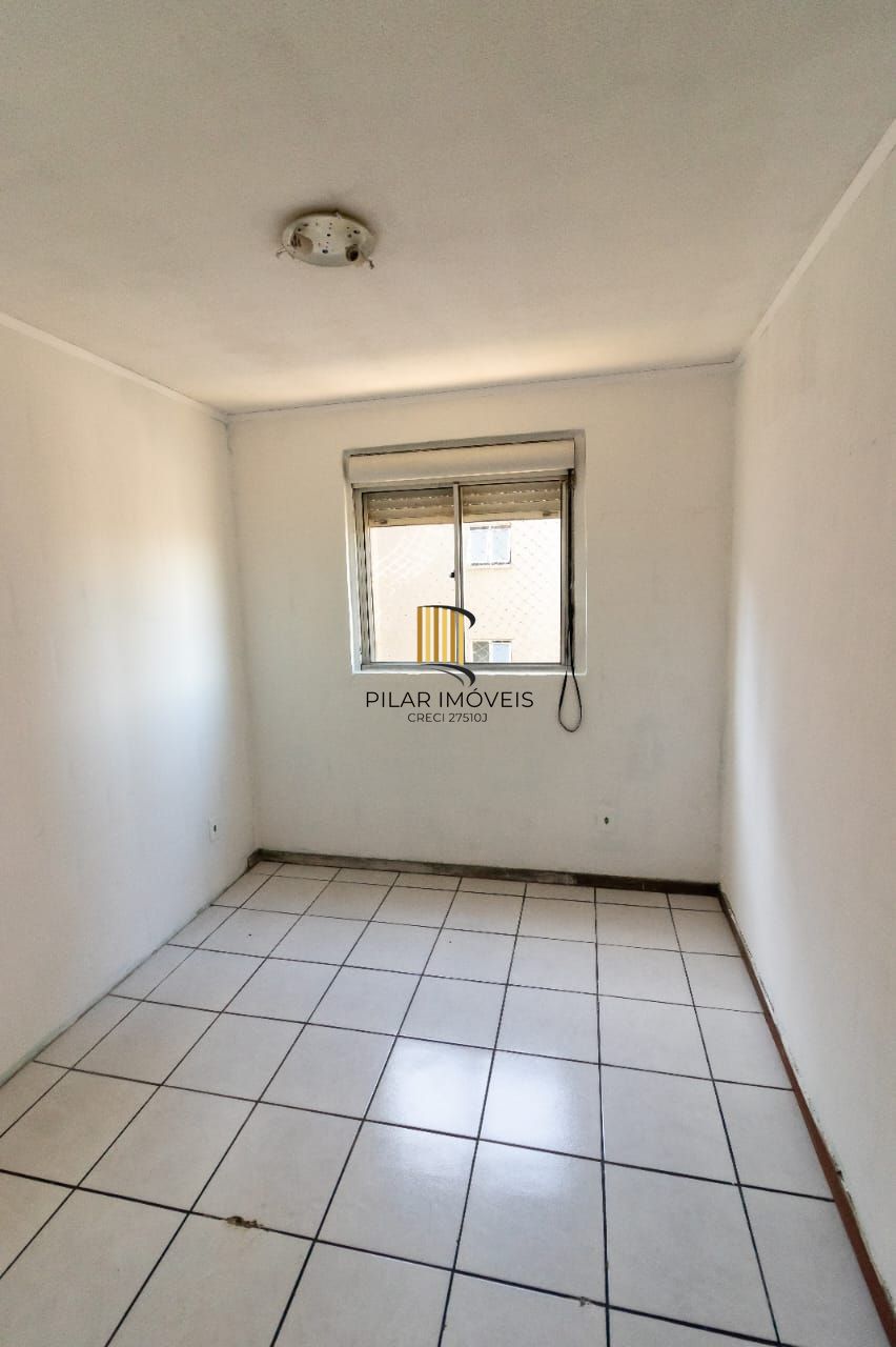 Apartamento com 02 quartos e 01 vaga no Bairro Lomba do Pinheiro em Porto Alegre