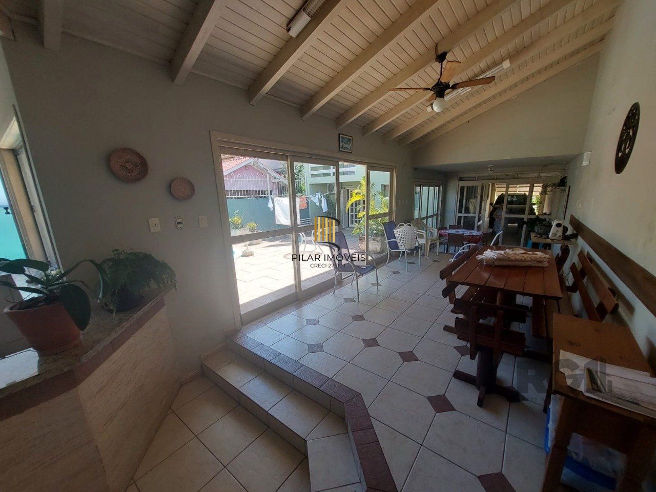 CASA 4 QUARTOS - DEPENDÊNCIA - PISICINA - ÁREA GOUMERT - IPANEMA - PORTO ALEGRE - RS