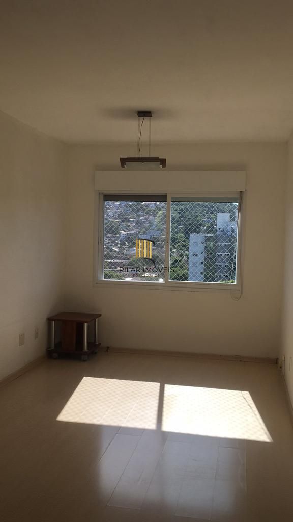 Apartamento de 1 quarto semimobiliado no bairro Tristeza em Porto Alegre.