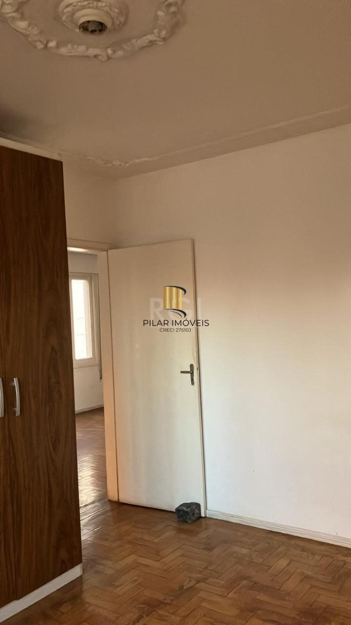 Apartamento de 2 dormitórios no bairro Passo d´Areia