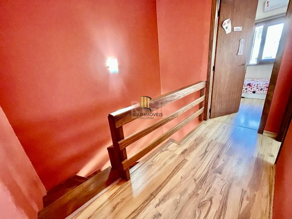 Casa para Venda - 90.34m², 2 dormitórios, sendo 1 suites, 1 vaga - Vila Nova, Porto Alegre