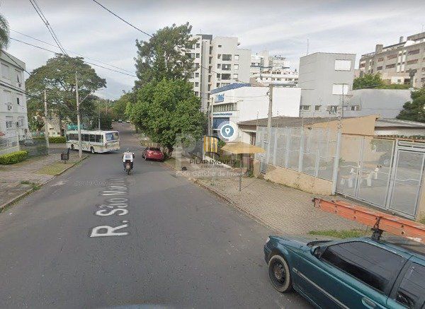 Apartamento JK , 28m², 1 dormitório, 1 vaga - Bom Jesus, uma quadra da Protásio, Porto Alegre/RS