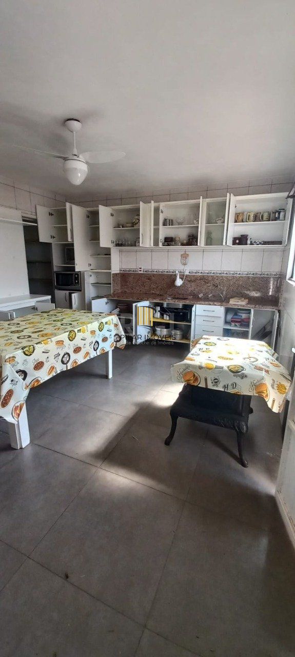 Casa para Venda - 149m², 4 dormitórios, 2 vagas - Campo Novo