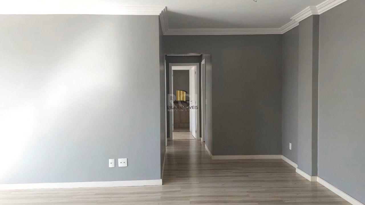 Apartamento de74,39m² de área privativa,  02 dormitórios,  1 suíte, 1 banheiro social e 1 vaga coberta.