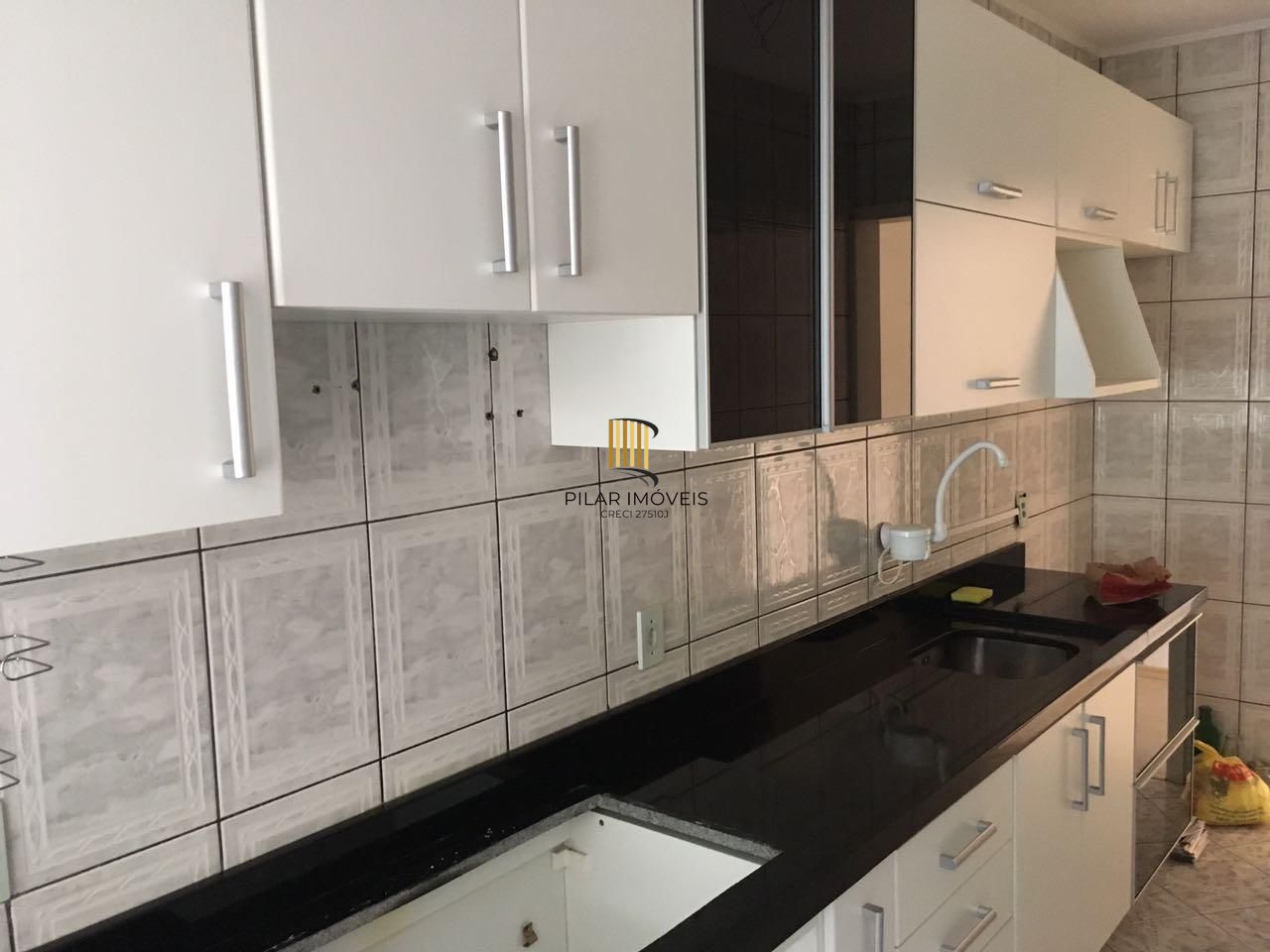 Apartamento com 02 quartos no Bairro Jardim do Salso