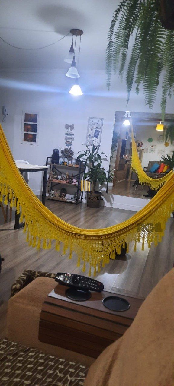 Apartamento de 3 dormitórios com vaga rotativa no bairro Cristal