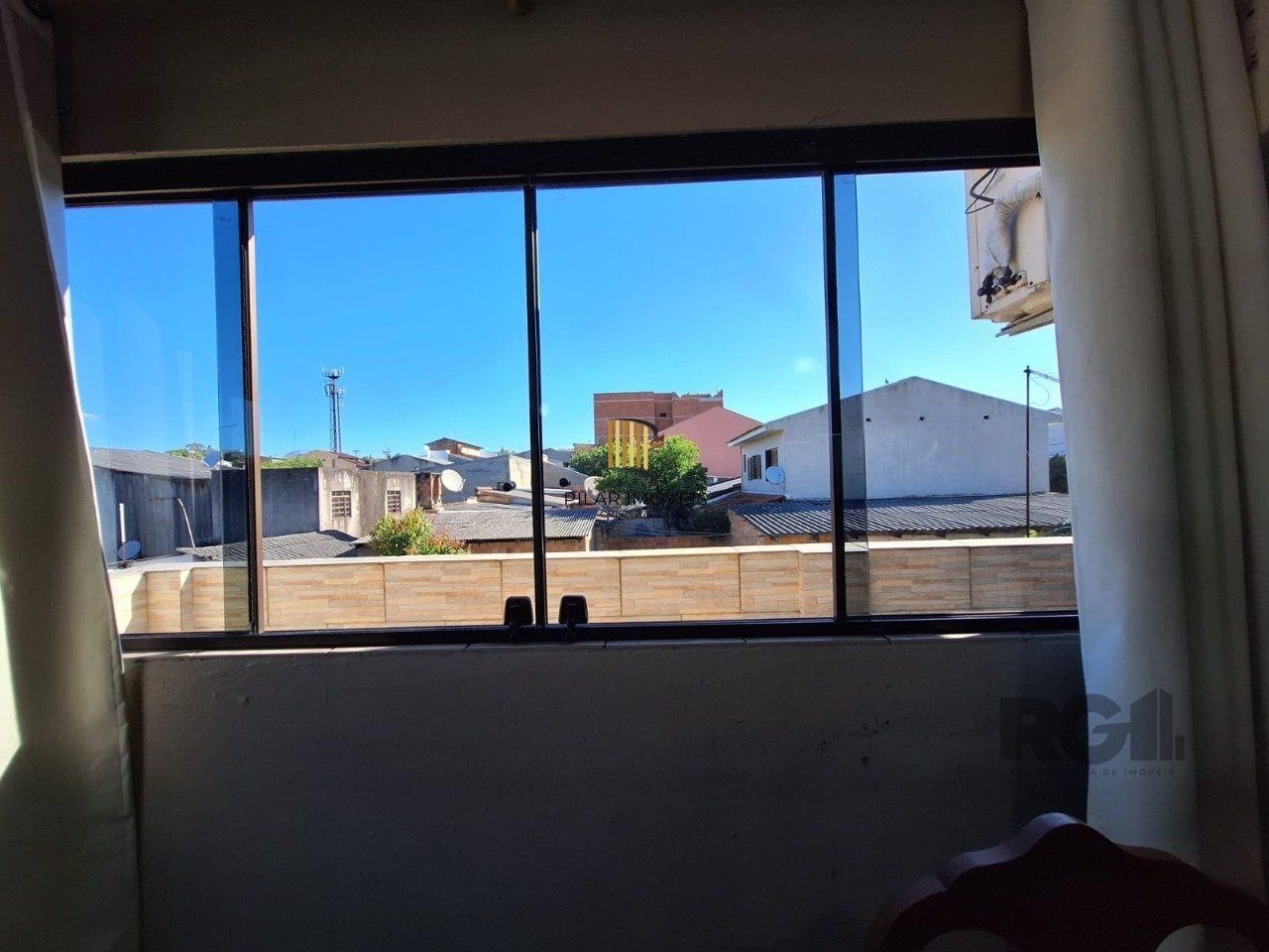 Sobrado 3 Dormitório(s) Bairro Jardim Algarve