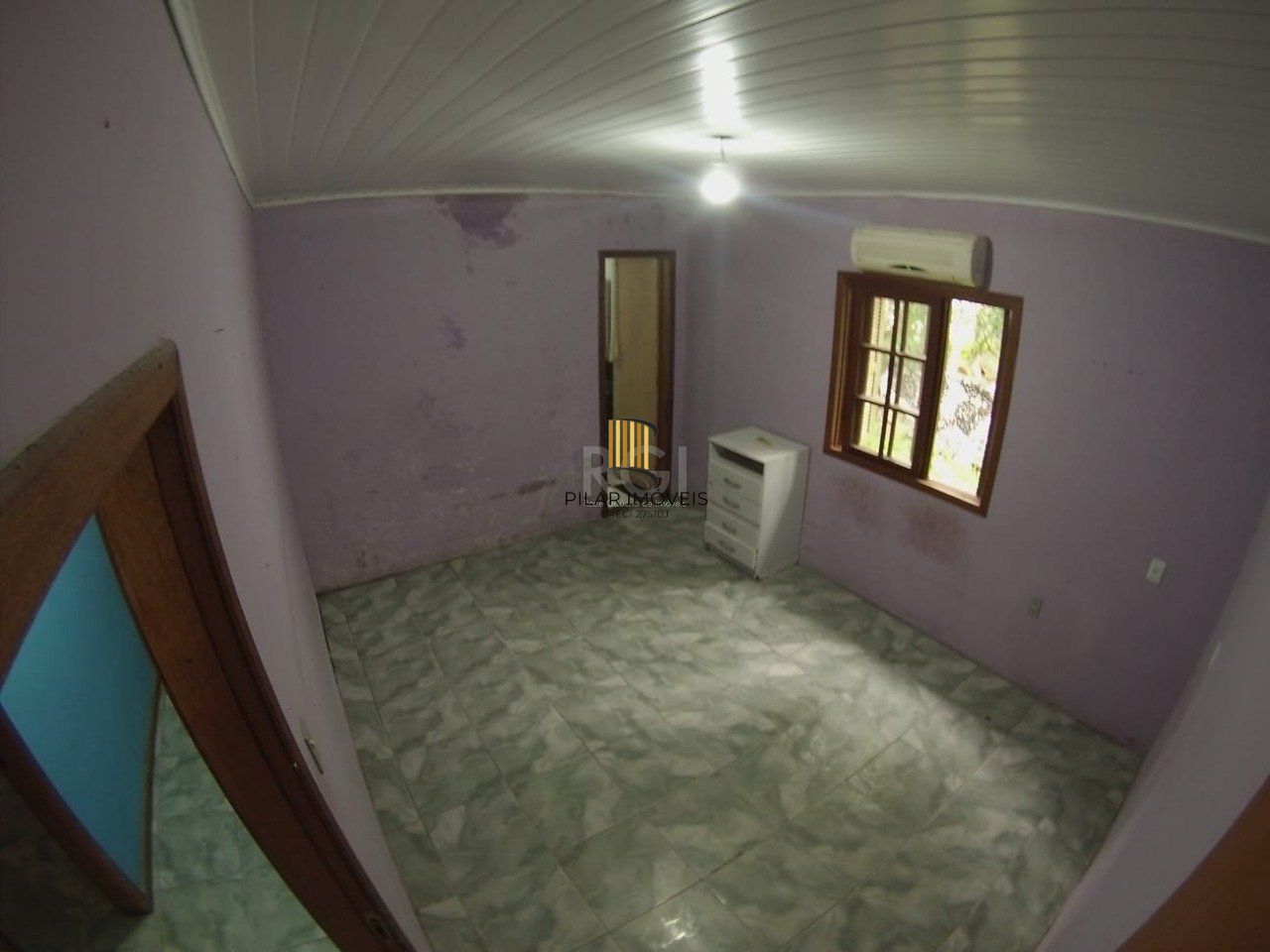 Casa 5 dormitórios no bairro Ponta Grossa
