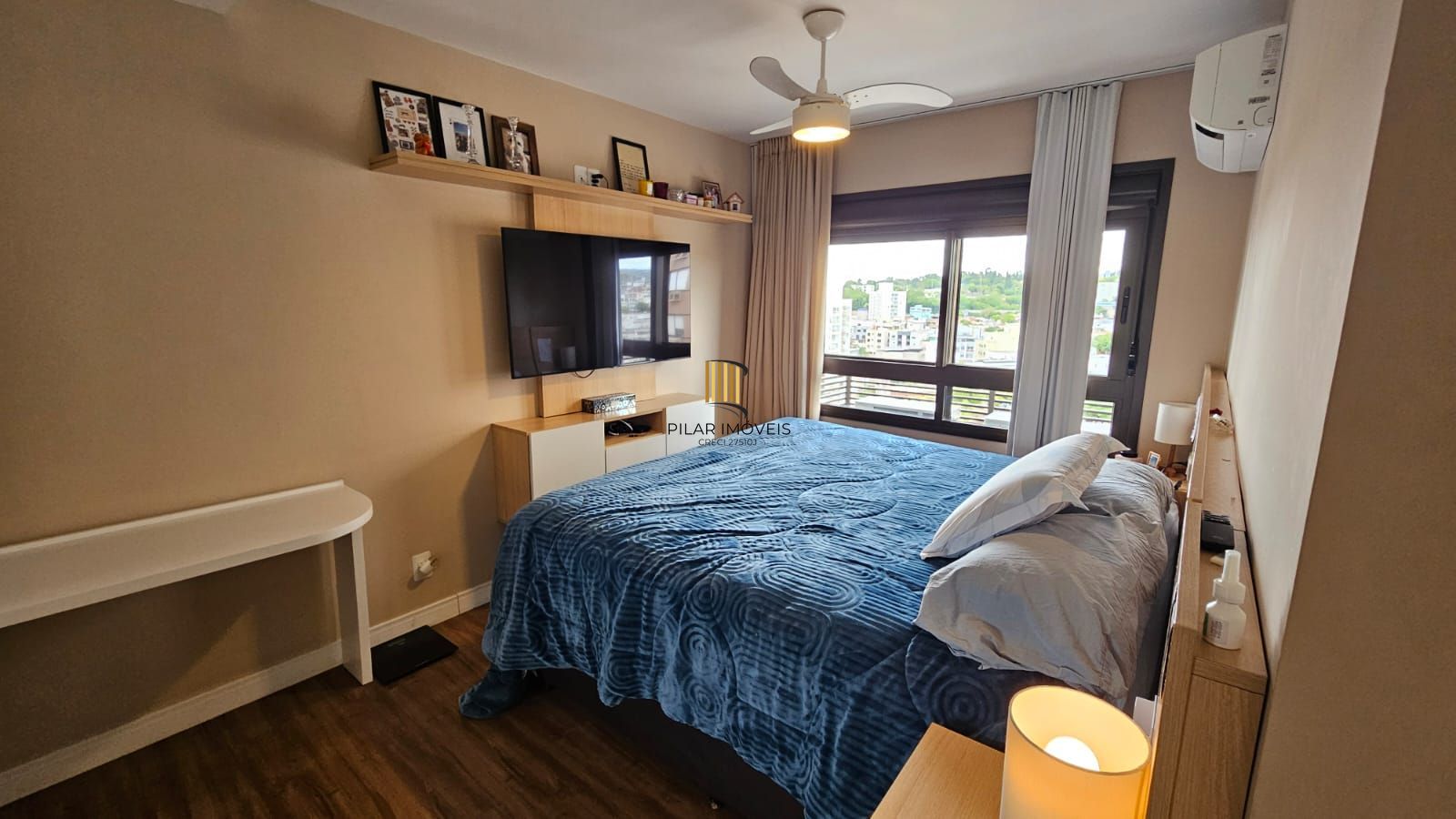 Apartamento de 2 dormitórios 2 suítes , vaga dupla coberta escriturada !