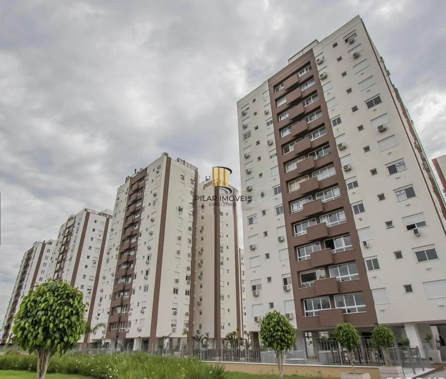Cobertura com 157m2, 3 dormitórios no bairro Boa Vista.