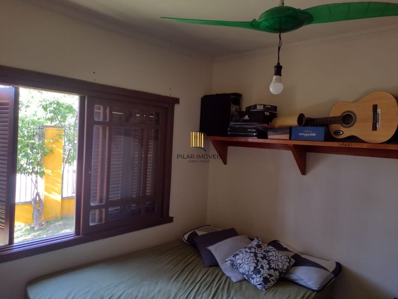 Casa para Venda - 693.6m², 5 dormitórios, sendo 3 suites, 4 vagas - Hípica