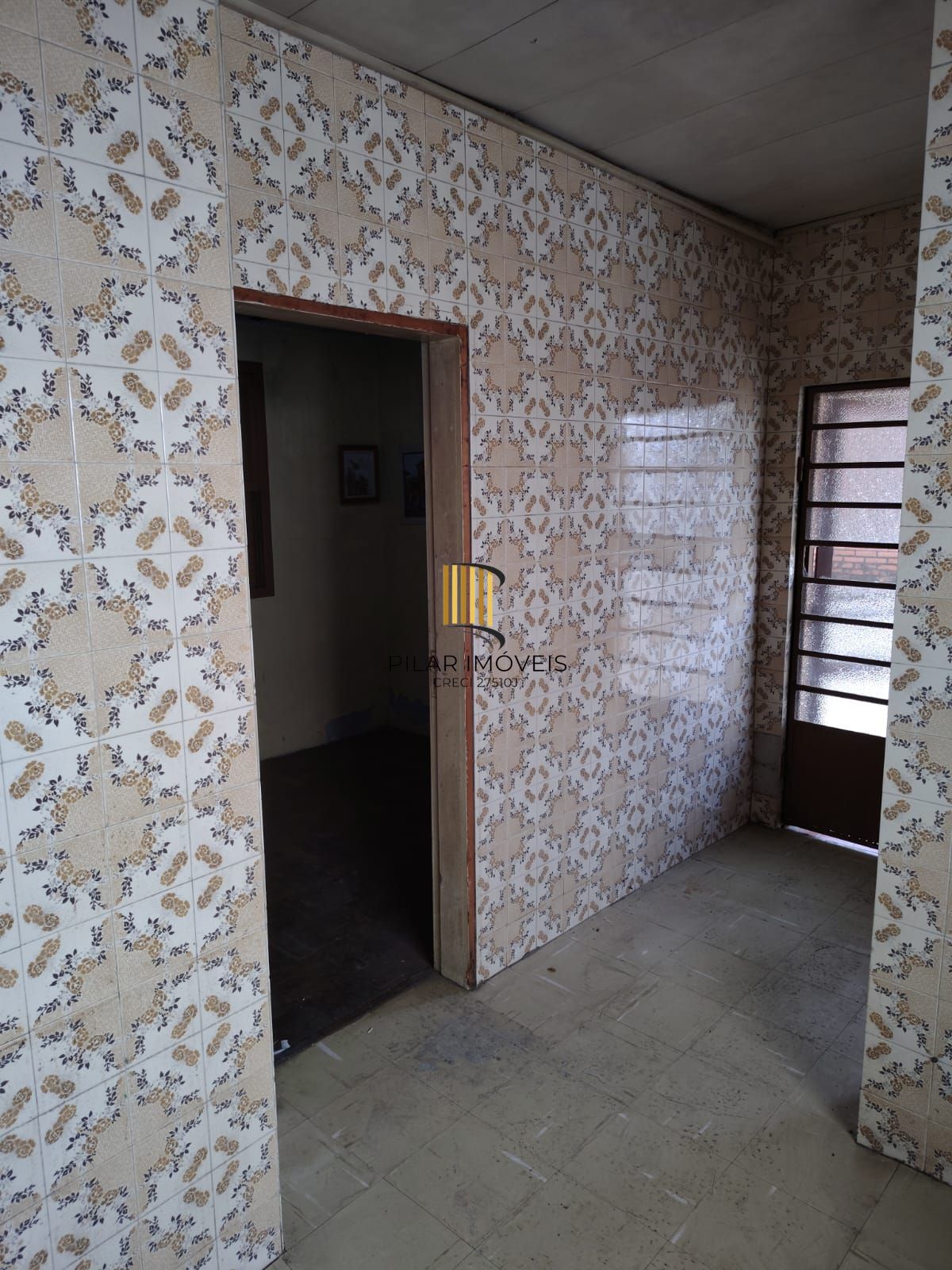 Casa com 03 quartos no Bairro São Pedro em Porto Alegre