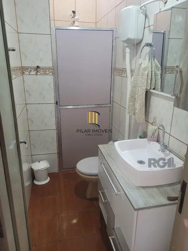 Casa 3 dormitórios no bairro COHAB