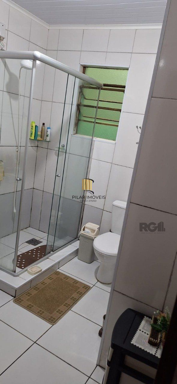 Casa 4 Dormitório(s) Bairro Serraria