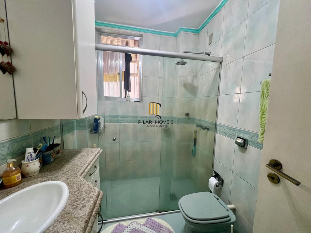 Apartamento 3 dormitórios com 80m2 no bairro Floresta.