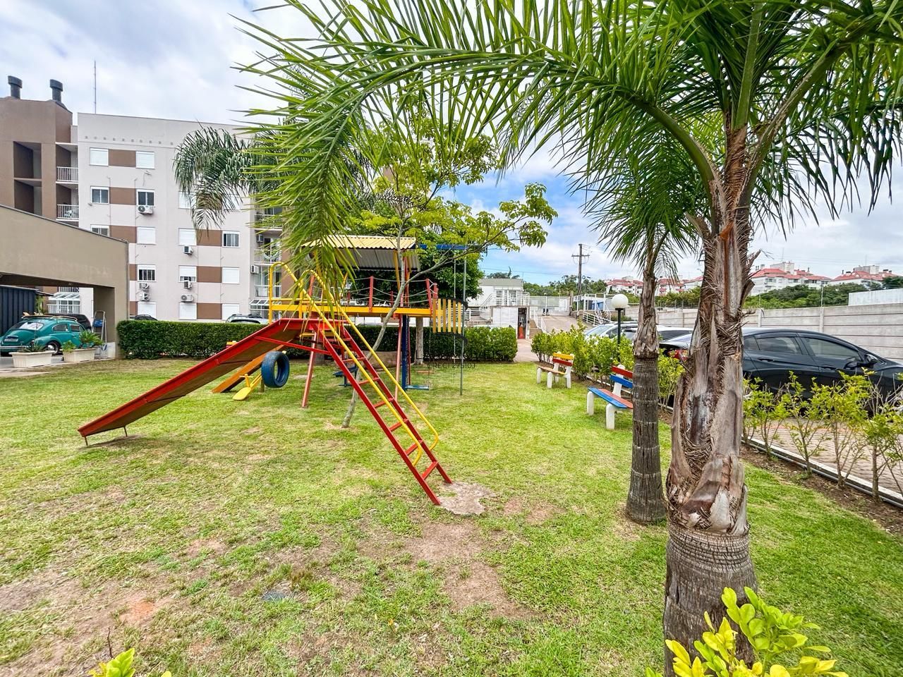 Ótimo apartamento 2 dormitórios 54m² sacada com churrasqueira - BAIRRO VILA NOVA