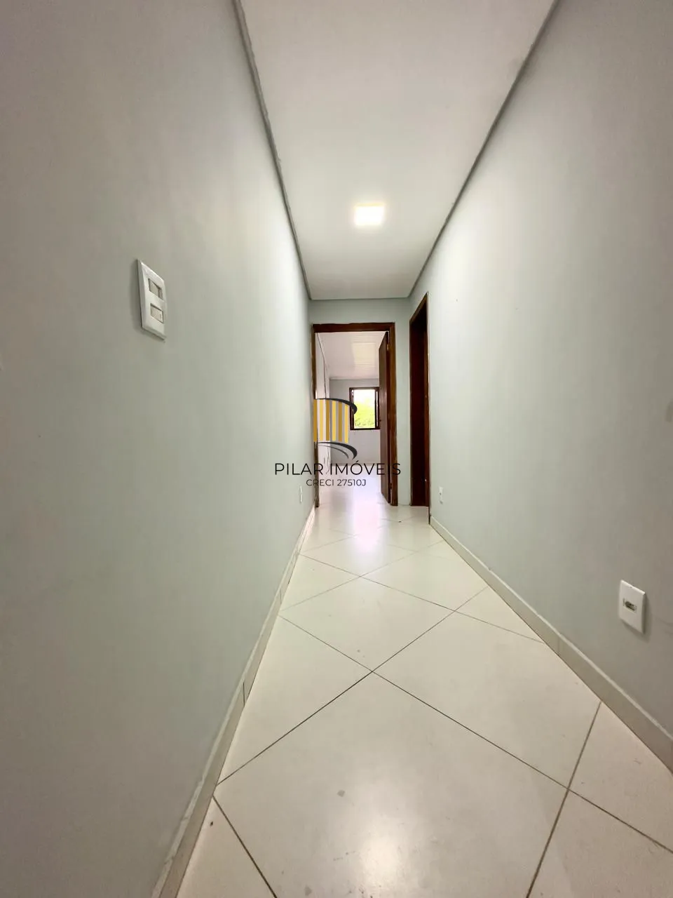 CASA DE DOIS QUARTOS  COM PISCINA NO BAIRRO PONTA GROSSA