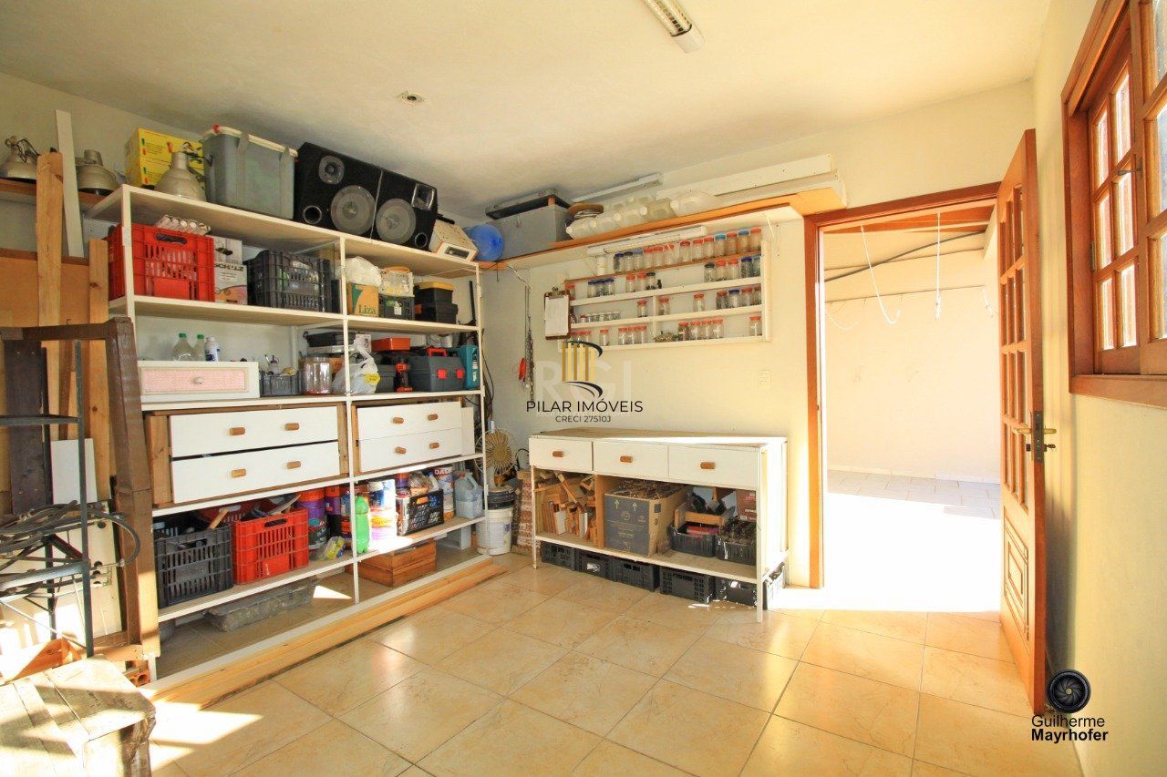 Casa para Venda - 328.5m², 3 dormitórios, sendo 1 suites, 3 vagas - Cavalhada, Porto Alegre