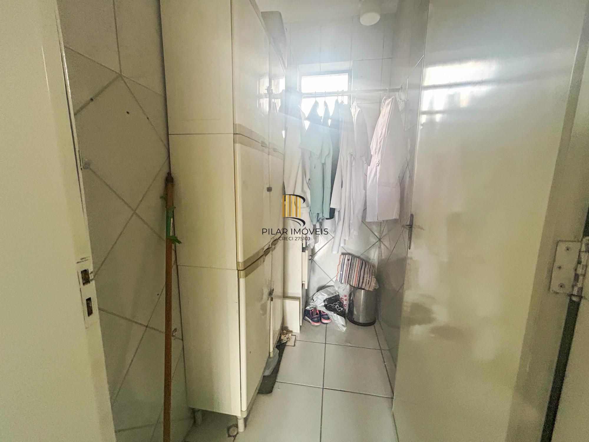 Ponto Comercial no Bairro Menino Deus.