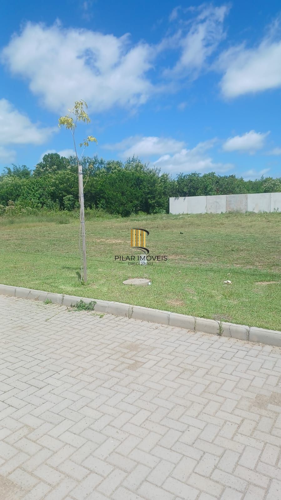 Terreno com 863,79 no loteamento Arbo Village Park em Santa Maria.