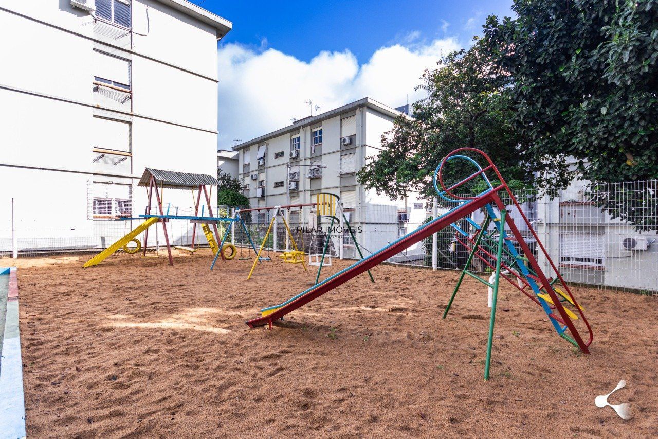 Apartamento para Venda - 63.18m², 3 dormitórios, 1 vaga - Cristo Redentor, Porto Alegre