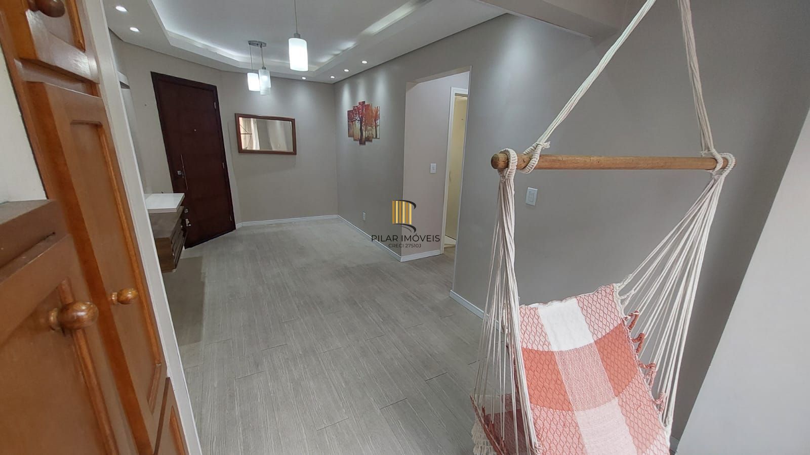 2 QUARTOS  - SACADA COM CHURRASQUEIRA - ELEVADOR - CAVALHADA - PORTO ALEGRE - RS