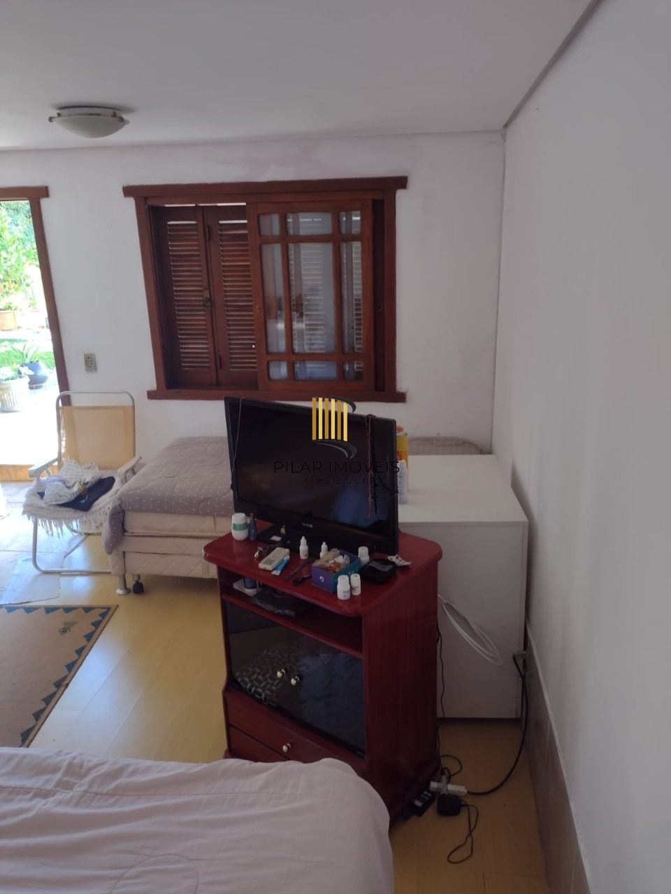 Casa para Venda - 693.6m², 5 dormitórios, sendo 3 suites, 4 vagas - Hípica