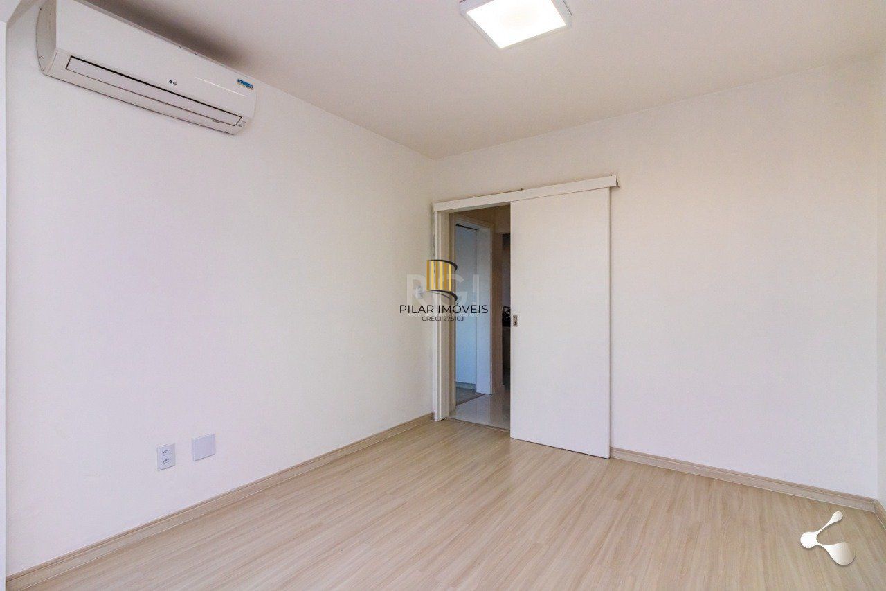 Cobertura para Venda -119,25m², 3 dormitórios, 1 vaga - Petrópolis